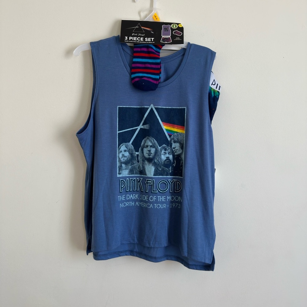 Pink Floyd || Graphic 3 piece pj set size Large